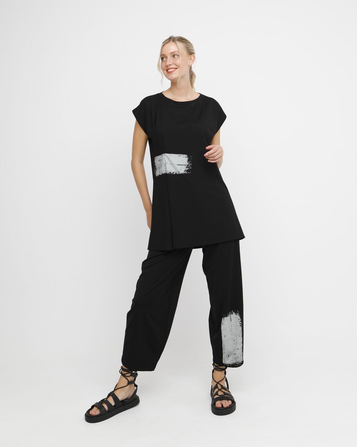 Ozai N Ku Atlas Top, Black